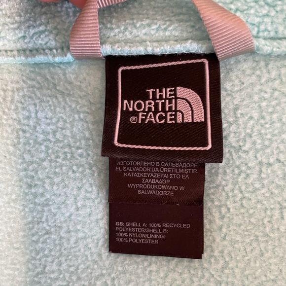 Women’s North Face Jacket - Picture 5 of 6